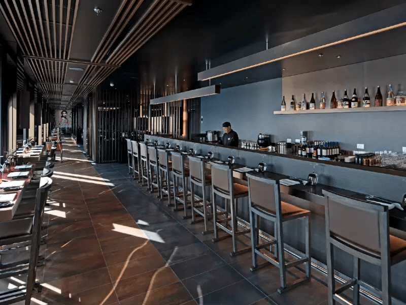 Immersive Dining Experiences